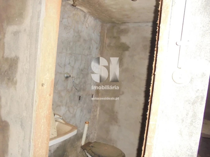 Moradia T2 para Venda em Arrifana Foto 11