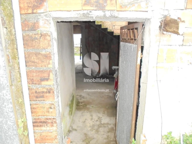 Moradia T2 para Venda em Arrifana Foto 18