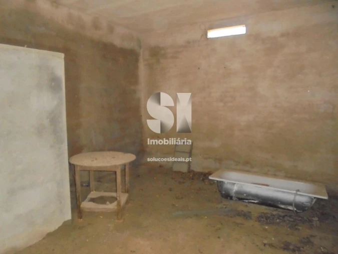 Moradia T2 para Venda em Arrifana Foto 30