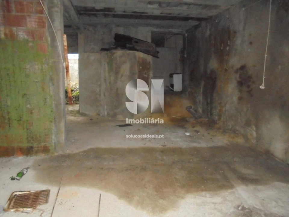 Moradia T2 para Venda em Arrifana Foto 6