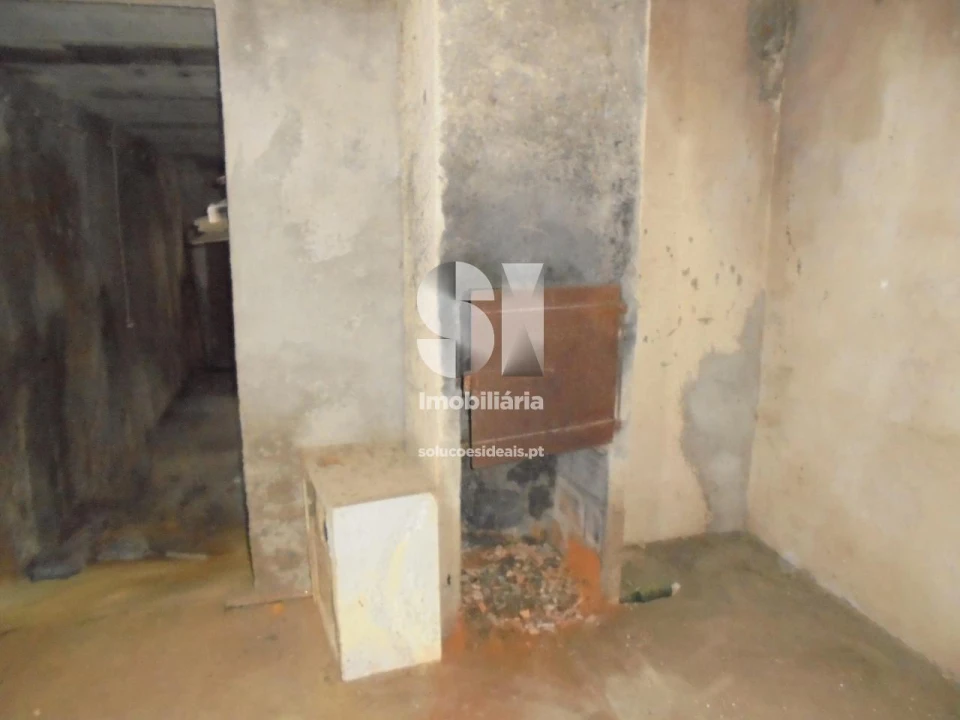 Moradia T2 para Venda em Arrifana Foto 32