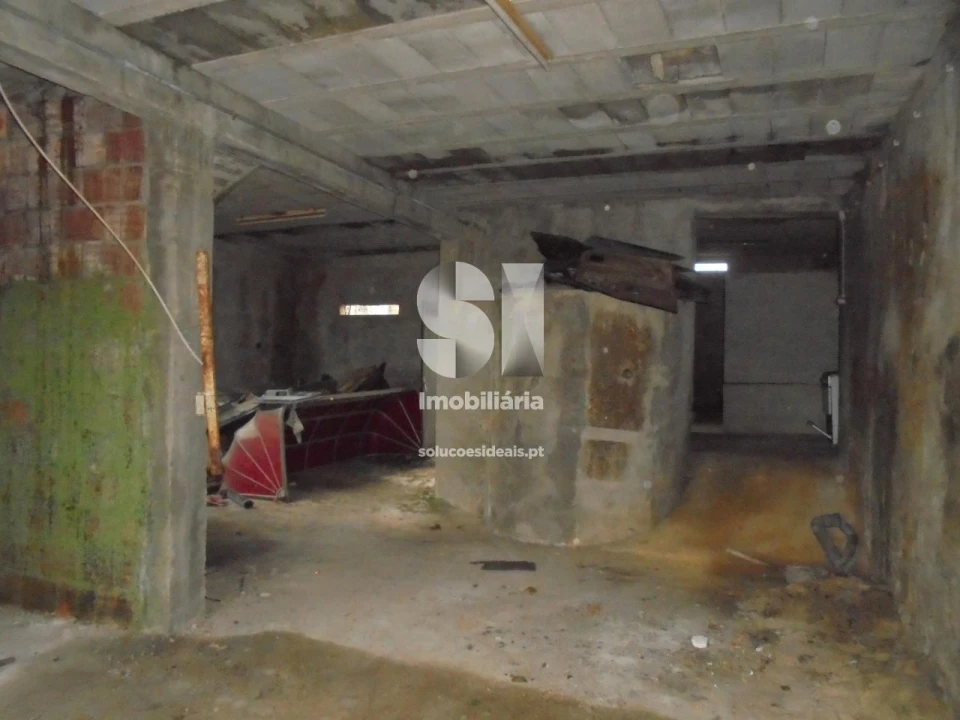 Moradia T2 para Venda em Arrifana Foto 36