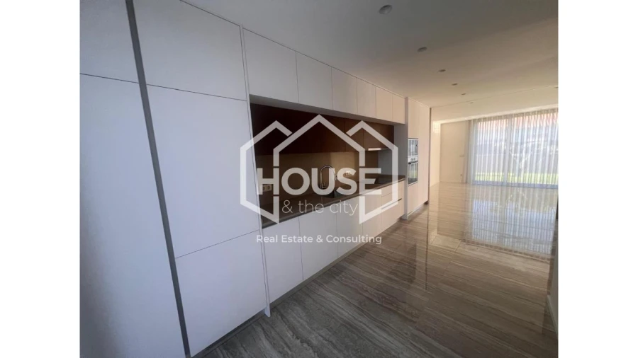 Moradia T4 para Venda em São Bernardo Foto 4