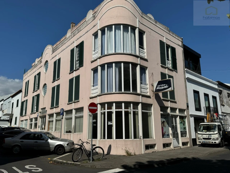 Prédio para Venda em Ponta Delgada (São Pedro) Foto 1