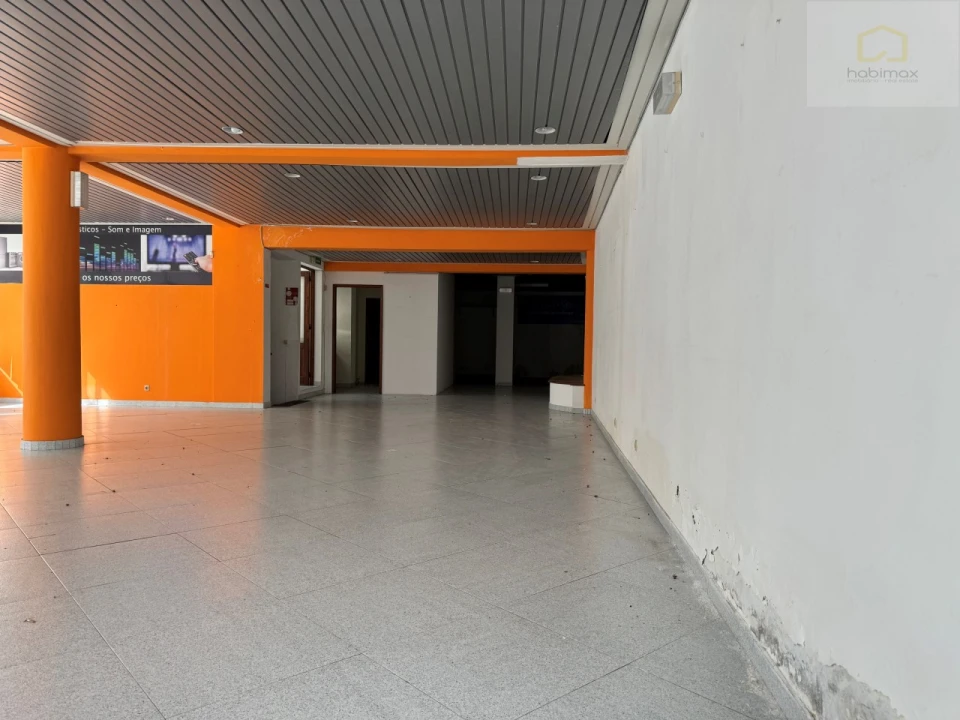 Prédio para Venda em Ponta Delgada (São Pedro) Foto 3