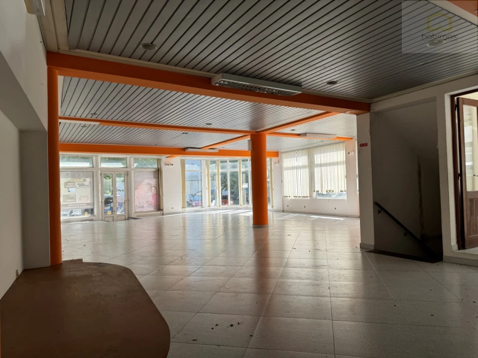 Prédio para Venda em Ponta Delgada (São Pedro) Foto 5