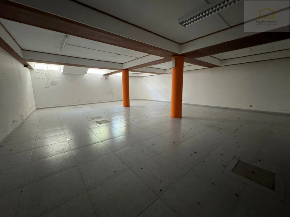 Prédio para Venda em Ponta Delgada (São Pedro) Foto 9