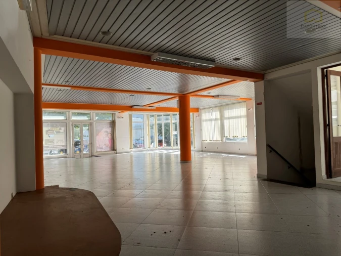 Prédio para Venda em Ponta Delgada (São Pedro) Foto 5