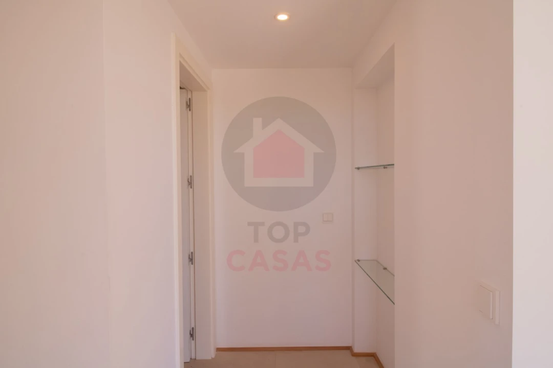 Moradia T3 para Venda em Vau Foto 21