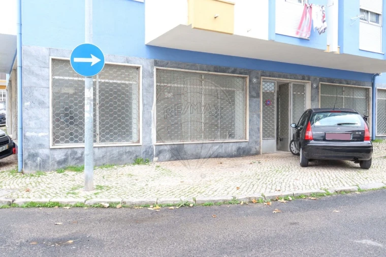 Loja para Venda em Águas Livres Foto 3