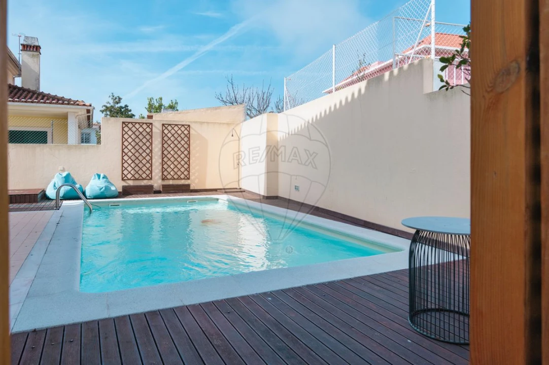 Moradia T5 para Venda em Carcavelos e Parede Foto 43