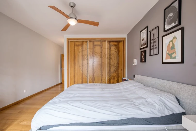 Moradia T5 para Venda em Carcavelos e Parede Foto 30