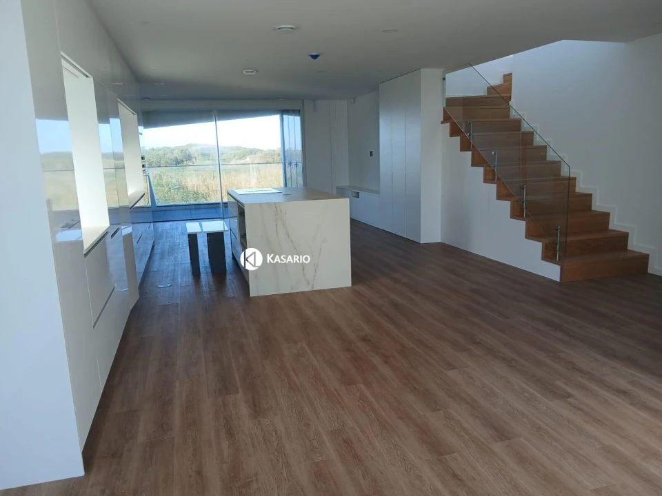Apartamento T4 para Venda em Gafanha da Encarnação Foto 3