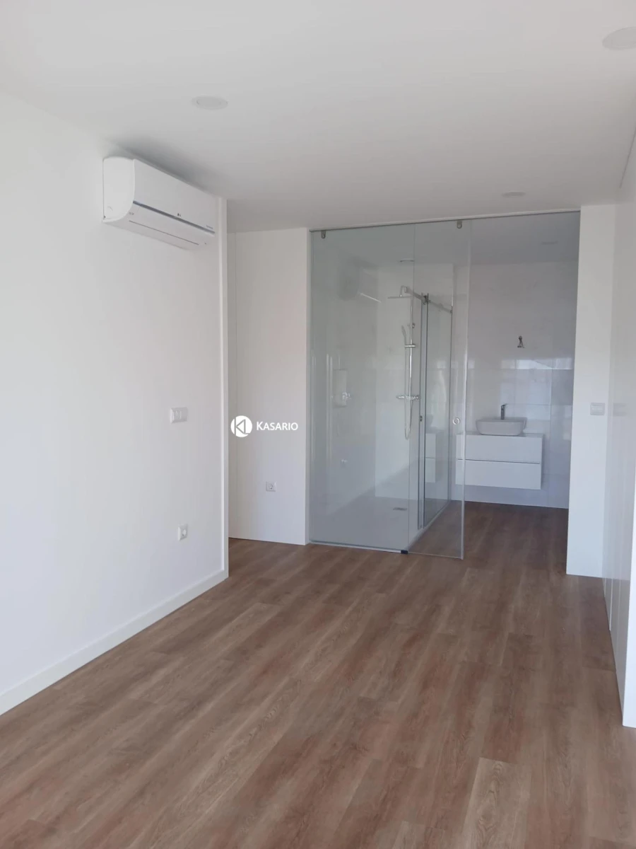 Apartamento T4 para Venda em Gafanha da Encarnação Foto 7