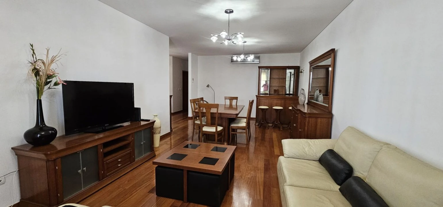 Apartamento T3 para Venda em São Martinho Foto 2