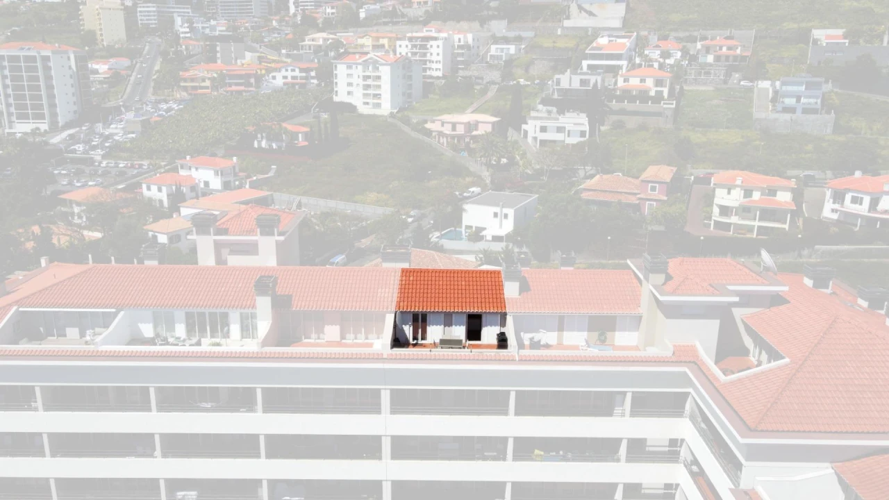 Apartamento T3 para Venda em São Martinho Foto 9