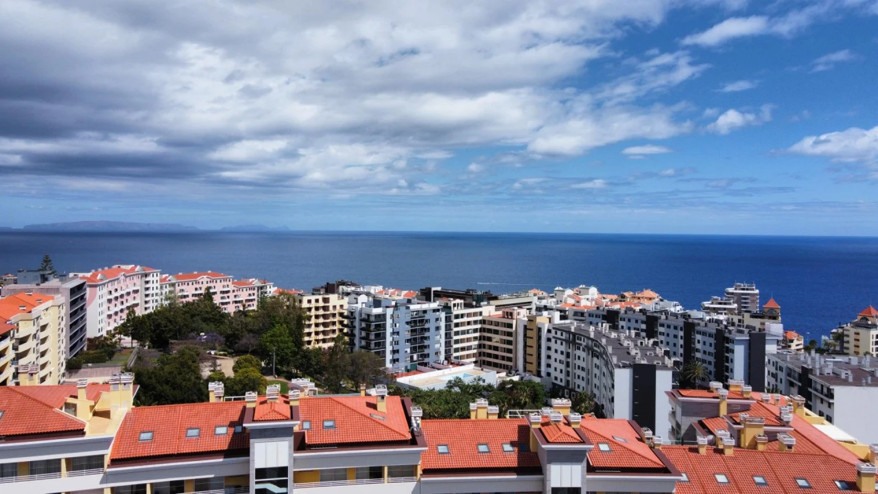 Apartamento T3 para Venda em São Martinho Foto 34