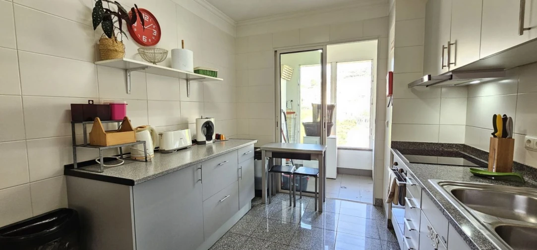 Apartamento T3 para Venda em São Martinho Foto 16