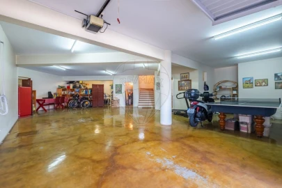 Moradia T4 para Venda em São Martinho
