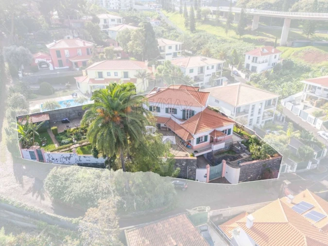 Moradia T4 para Venda em São Martinho Foto 19