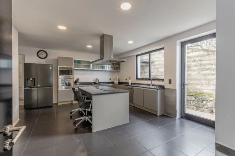 Moradia T4 para Venda em Monte Foto 17