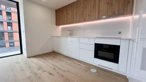 Apartamento T2 para Venda em Glória e Vera Cruz