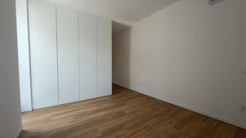 Apartamento T2 para Venda em Glória e Vera Cruz