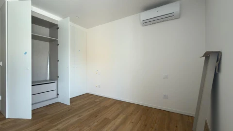 Apartamento T2 para Venda em Glória e Vera Cruz
