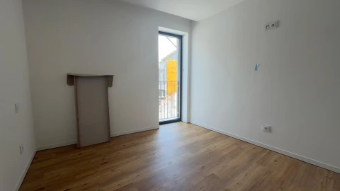 Apartamento T2 para Venda em Glória e Vera Cruz