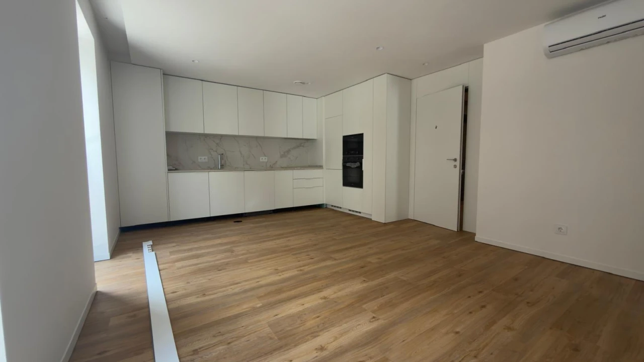 Apartamento T2 para Venda em Glória e Vera Cruz Foto 2