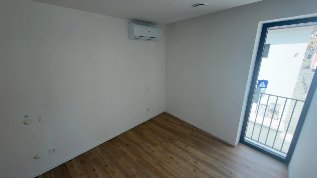 Apartamento T2 para Venda em Glória e Vera Cruz Foto 9