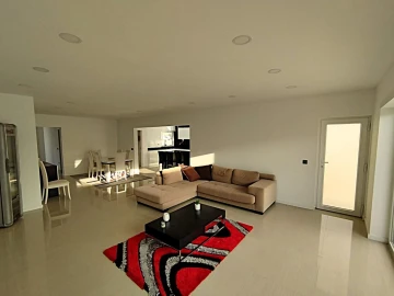 Moradia T5 para Venda em Aradas