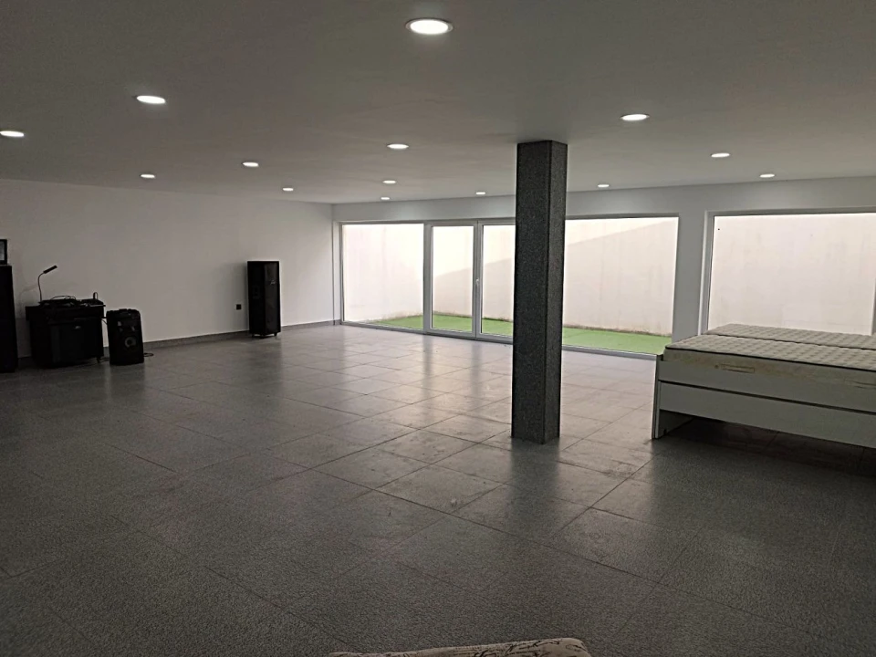 Moradia T5 para Venda em Aradas Foto 14