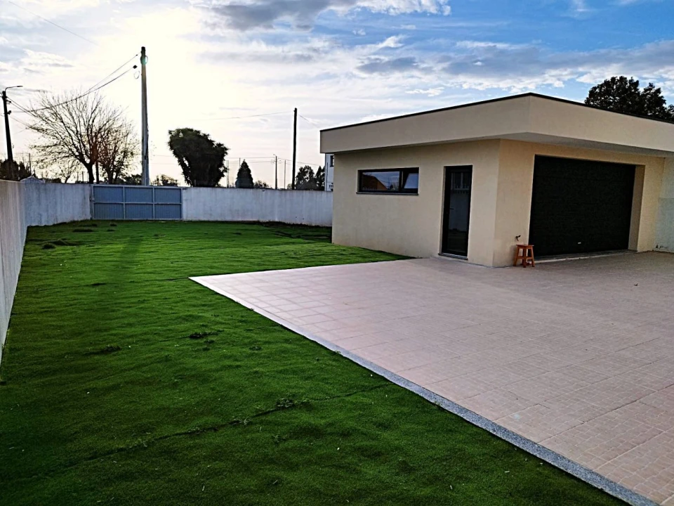 Moradia T5 para Venda em Aradas Foto 18