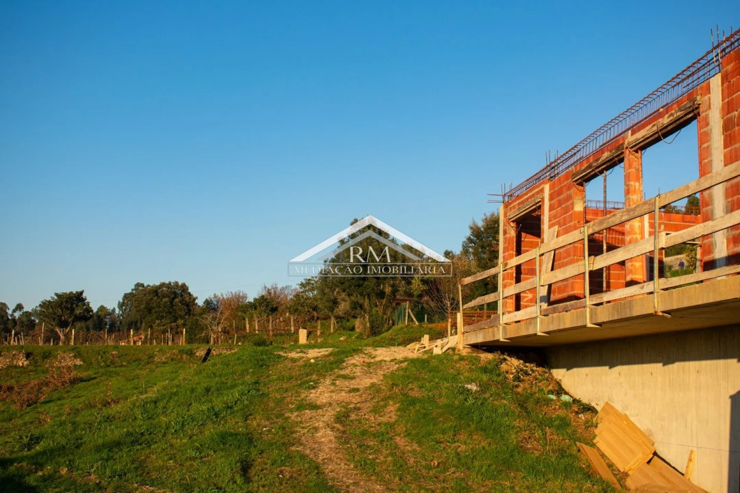 Moradia T3 para Venda em Fontoura Foto 15