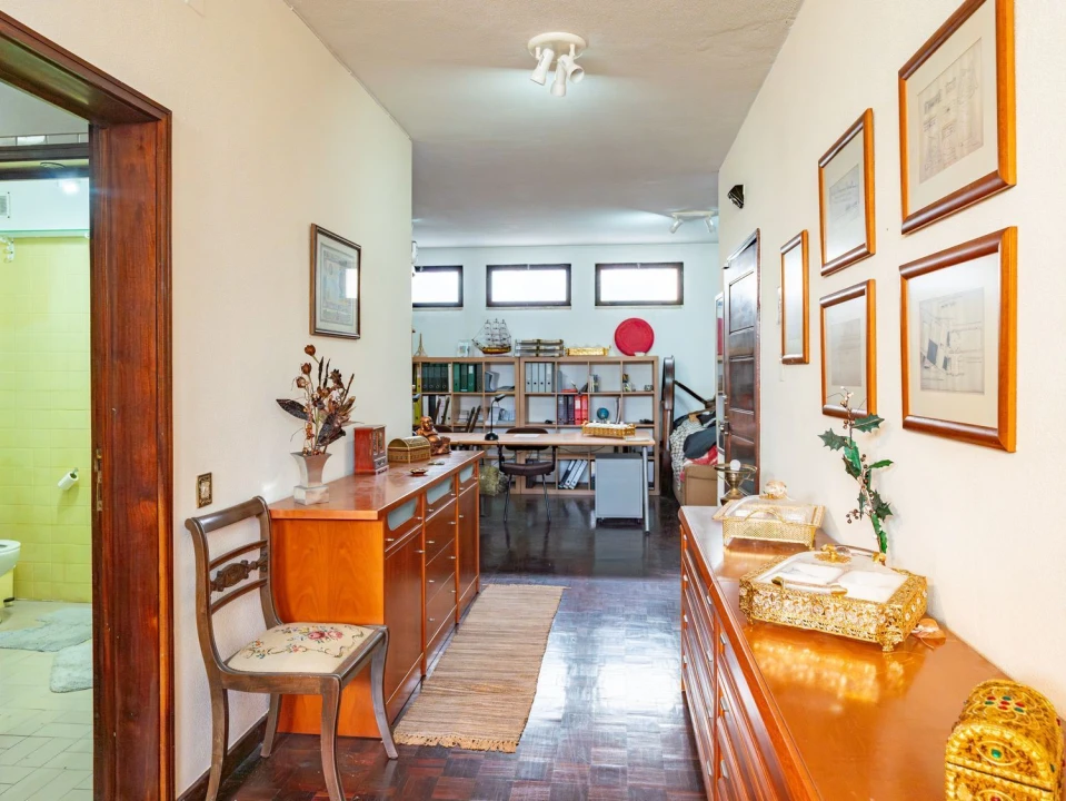 Escritório para Venda em Funchal (Santa Maria Maior) Foto 4