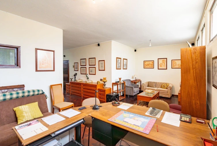 Escritório para Venda em Funchal (Santa Maria Maior) Foto 1