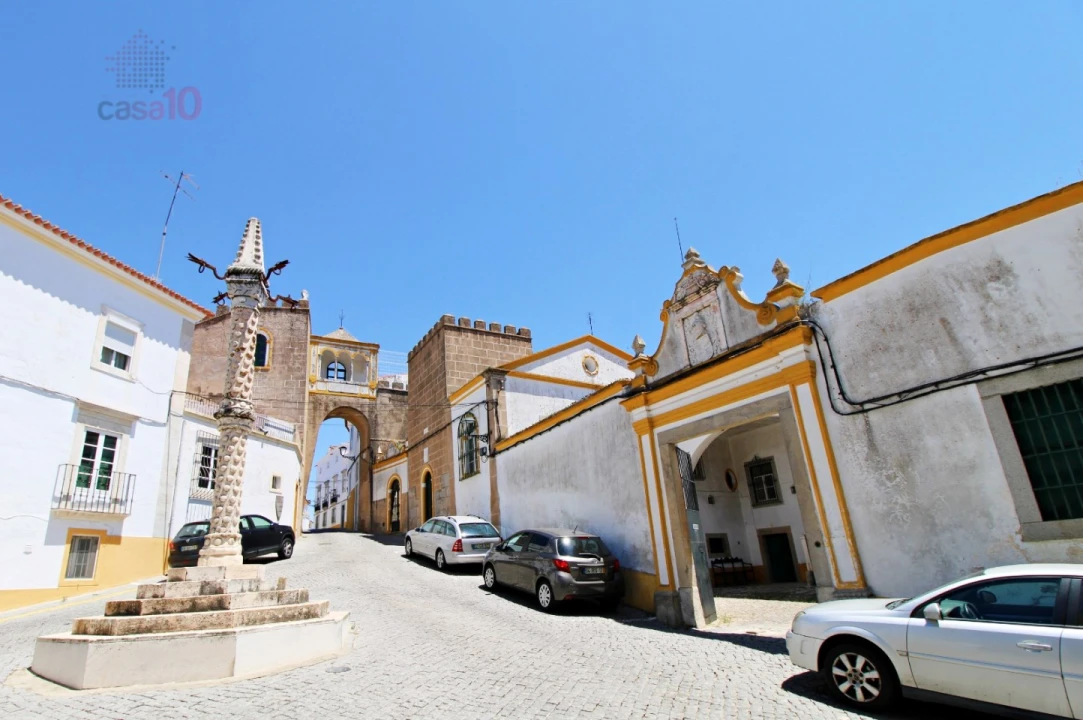 Moradia T18 para Venda em Caia, São Pedro e Alcáçova Foto 5