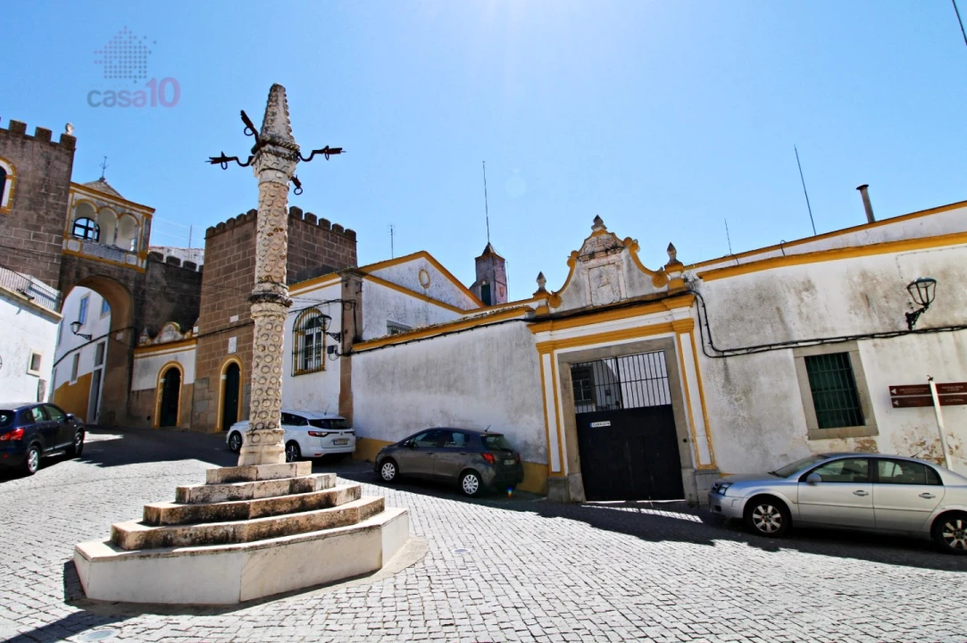 Moradia T18 para Venda em Caia, São Pedro e Alcáçova Foto 6