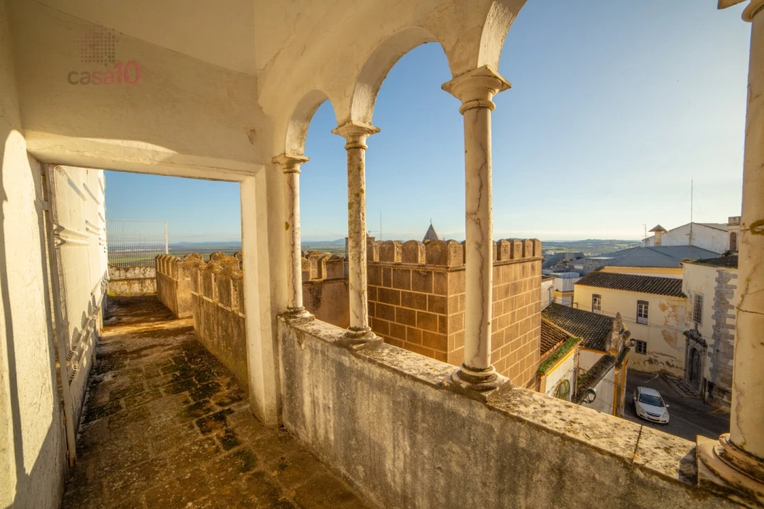 Moradia T18 para Venda em Caia, São Pedro e Alcáçova Foto 2