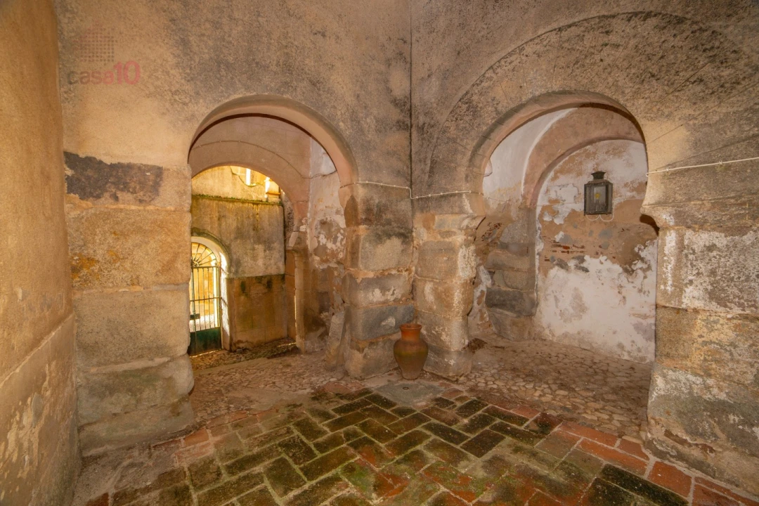 Moradia T18 para Venda em Caia, São Pedro e Alcáçova Foto 16