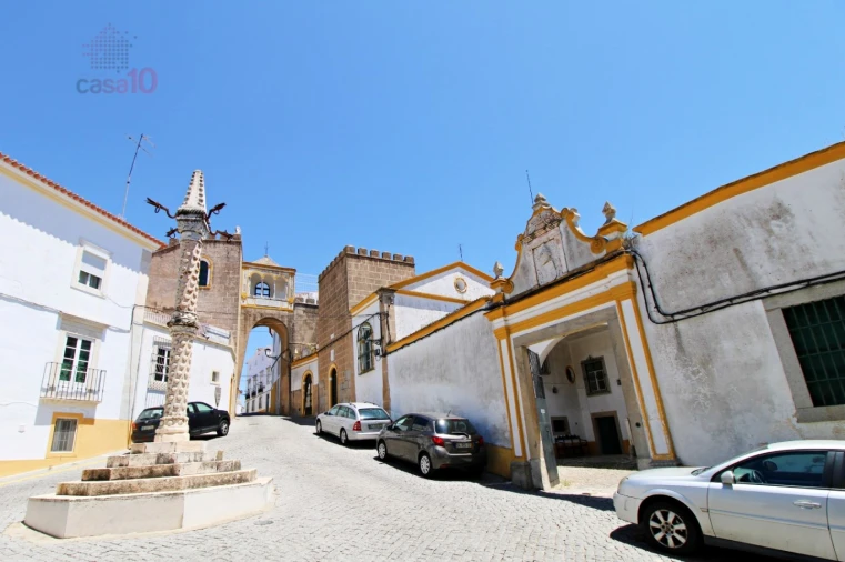 Moradia T18 para Venda em Caia, São Pedro e Alcáçova Foto 5