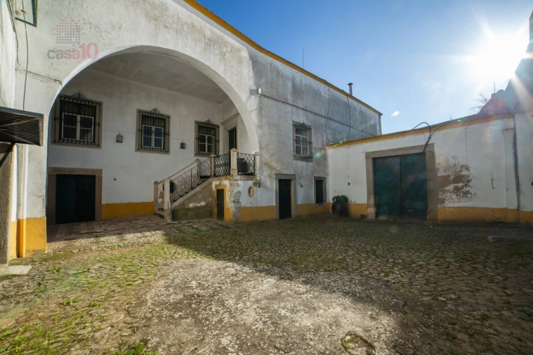 Moradia T18 para Venda em Caia, São Pedro e Alcáçova Foto 21