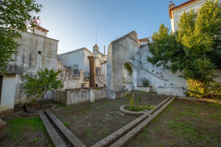 Moradia T18 para Venda em Caia, São Pedro e Alcáçova Foto 86