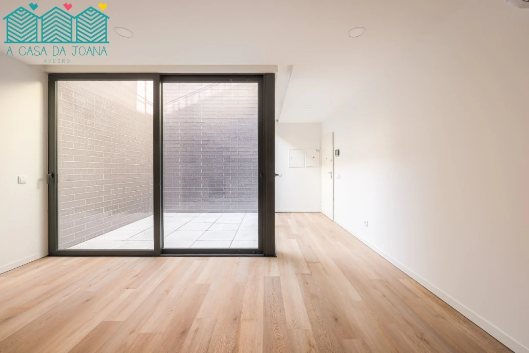 Apartamento T1 para Venda em Glória e Vera Cruz Foto 6