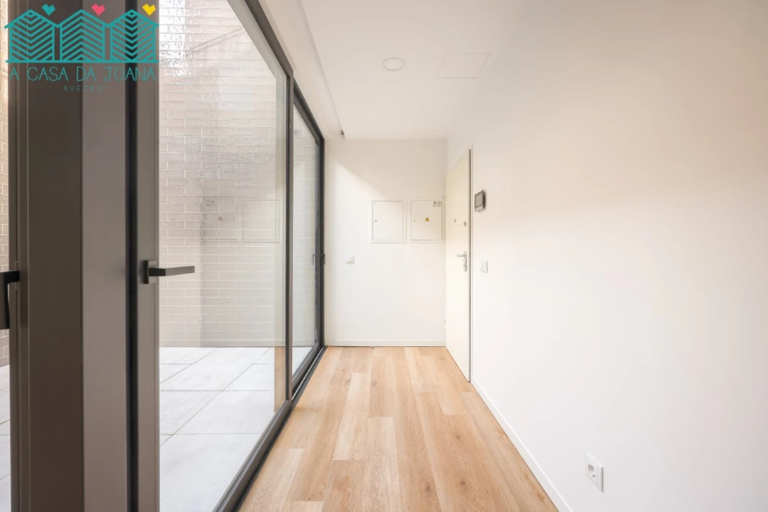 Apartamento T1 para Venda em Glória e Vera Cruz Foto 7