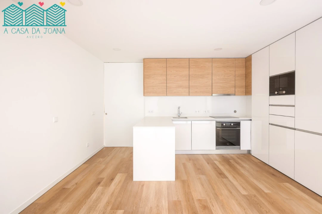 Apartamento T1 para Venda em Glória e Vera Cruz Foto 8