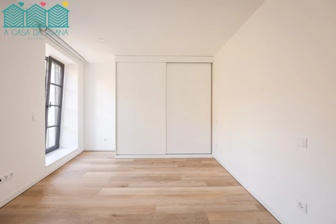 Apartamento T1 para Venda em Glória e Vera Cruz Foto 13