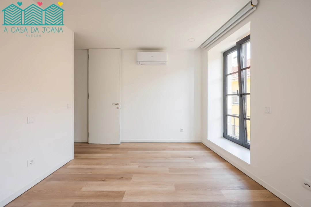 Apartamento T1 para Venda em Glória e Vera Cruz Foto 14