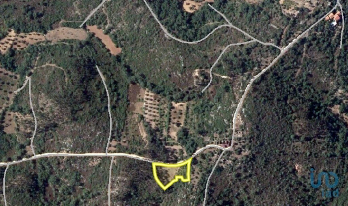 Terreno para Venda em Chãos Foto 1